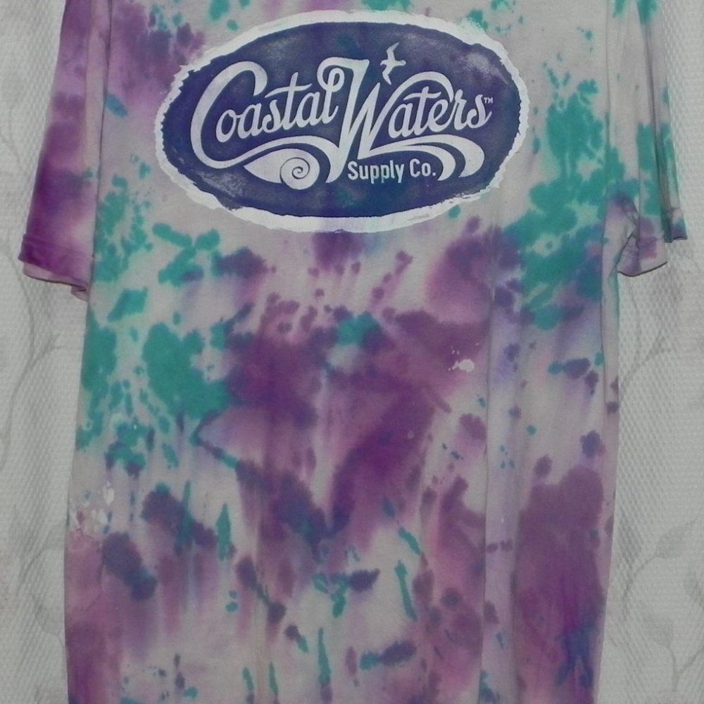 Tie Dye Coastal Waters graphic t-shirt